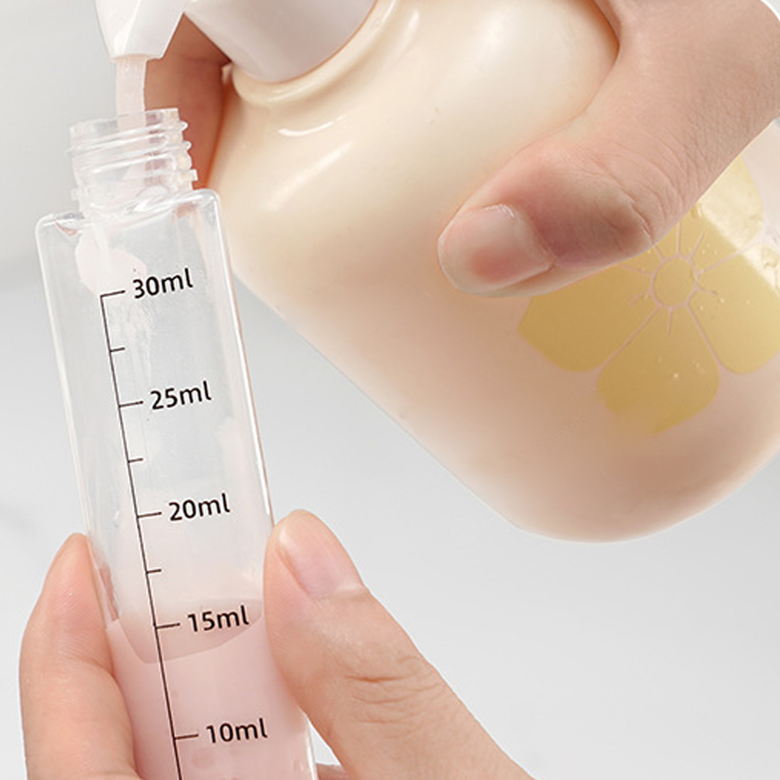 4-in-1 Travel Liquid Dispenser - Gel Refill Pack avaliação e preço
